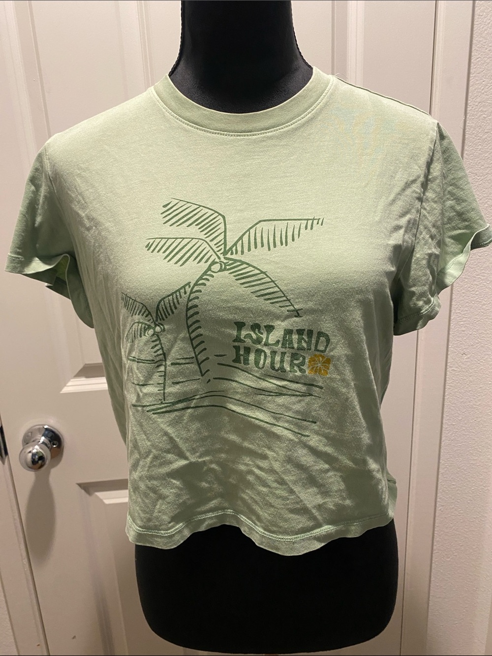EUC Rhythm Crop tee